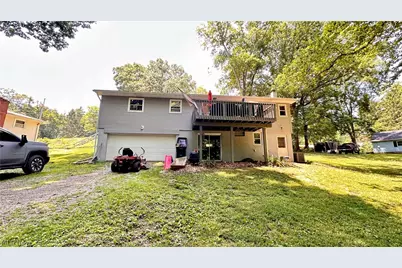 8470 Shadyview Avenue NW, Clinton, OH 44216 - Photo 5