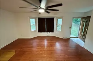 8470 Shadyview Ave NW, Clinton, OH 44216 - Photo 5