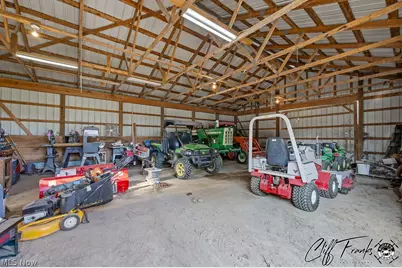 2011 Gordon Road NW, Dover, OH 44622 - Photo 11