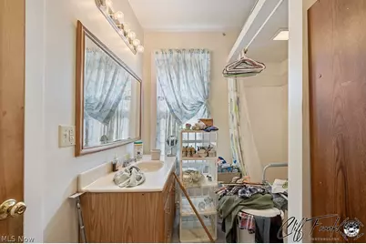2011 Gordon Road NW, Dover, OH 44622 - Photo 33
