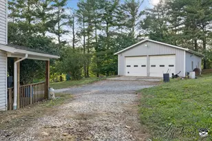 2011 Gordon Rd NW, Dover, OH 44622 - Photo 41