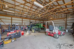 2011 Gordon Rd NW, Dover, OH 44622 - Photo 11