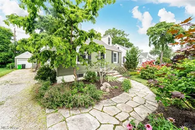 142 Woodstock Drive, Avon Lake, OH 44012 - Photo 3