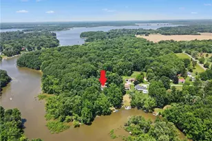 10528 Country Club Ln, Deerfield, OH 44449 - Photo 3