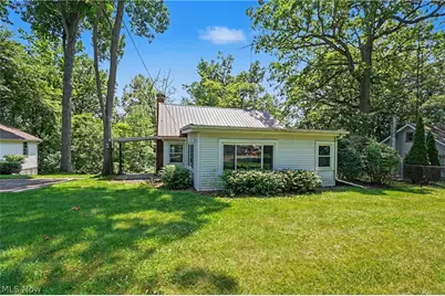 10528 Country Club Lane, Deerfield, OH 44449 - Photo 39