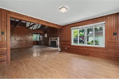 10528 Country Club Lane, Deerfield, OH 44449 - Photo 7