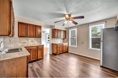 1559 Hopkins Avenue, Oakwood, OH 44107 - Photo 5