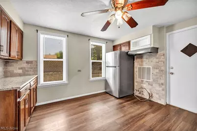 1559 Hopkins Avenue, Oakwood, OH 44107 - Photo 7