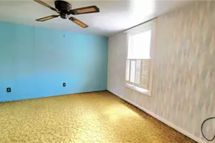 603 Poplar Ave, Williamstown, WV 26187 - Photo 19