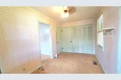 603 Poplar Avenue, Williamstown, WV 26187 - Photo 11