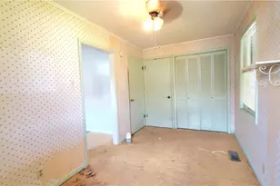 603 Poplar Ave, Williamstown, WV 26187 - Photo 11