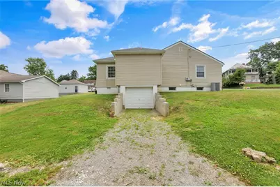 425 Taylor Street, Zanesville, OH 43701 - Photo 47