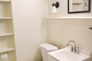 1055 Blue Ave, Zanesville, OH 43701 - Photo 9