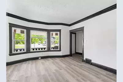 12432 Saywell Avenue, Loveland, OH 44108 - Photo 3