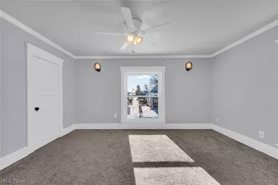 1026 W 4th Street #2/UP, Lorain, OH 44052 - Photo 3