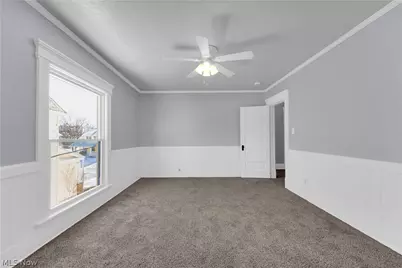 1026 W 4th Street #2/UP, Lorain, OH 44052 - Photo 13