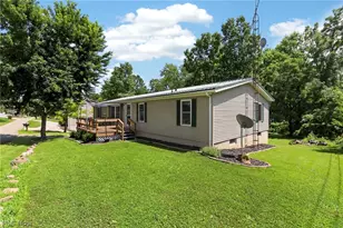 23393 Hideaway Dr, Senecaville, OH 43780 - Photo 5