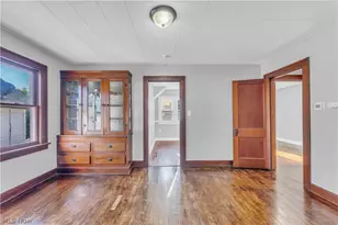4453 W 48th St, Loveland, OH 44144 - Photo 5