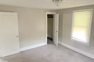 627 Roscoe Ave, Akron, OH 44306 - Photo 9