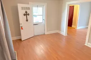 627 Roscoe Ave, Akron, OH 44306 - Photo 11
