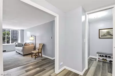 12700 Lake Avenue #408, Oakwood, OH 44107 - Photo 9