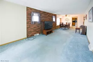 2696 Christensen Ave, Akron, OH 44314 - Photo 9