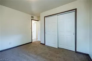 939 Clifford Ave, Akron, OH 44306 - Photo 15