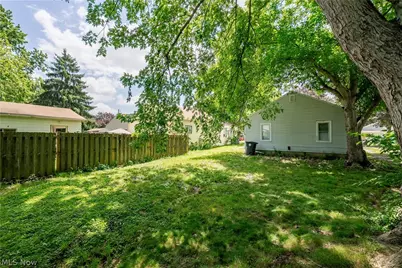 939 Clifford Avenue, Akron, OH 44306 - Photo 21