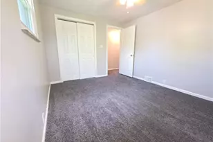 329 Thomas St, Wintersville, OH 43953 - Photo 17
