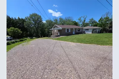 329 Thomas Street, Wintersville, OH 43953 - Photo 3