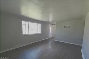 329 Thomas St, Wintersville, OH 43953 - Photo 11
