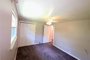 329 Thomas St, Wintersville, OH 43953 - Photo 15