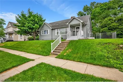 310 N 10th Street, Cambridge, OH 43725 - Photo 9
