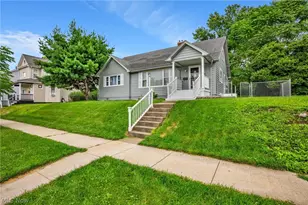 310 N 10th St, Cambridge, OH 43725 - Photo 9
