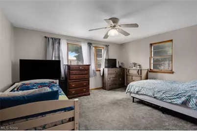 310 N 10th Street, Cambridge, OH 43725 - Photo 25