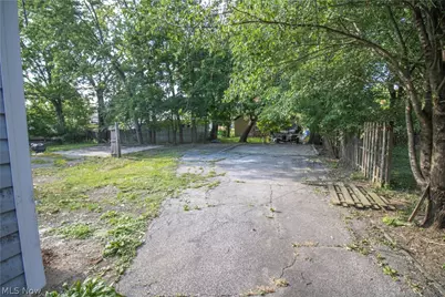 12707 Harvard Avenue, Loveland, OH 44105 - Photo 17