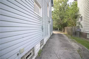 12707 Harvard Ave, Loveland, OH 44105 - Photo 17