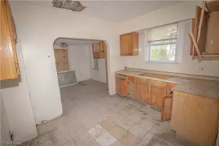 12707 Harvard Ave, Loveland, OH 44105 - Photo 7