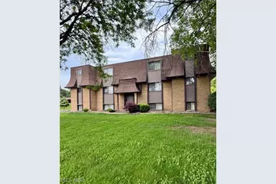 6385 Catawba Drive #5, Canfield, OH 44406 - Photo 1