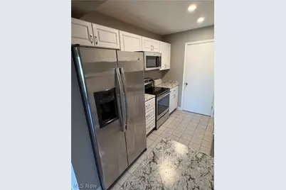 1900 Grove Court #114, Loveland, OH 44113 - Photo 13