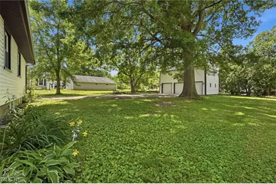 313 S Summit Street, Smithville, OH 44677 - Photo 5