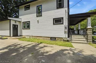 313 S Summit St, Smithville, OH 44677 - Photo 3