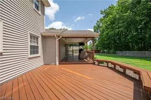 8359 Stoney Creek Dr, Youngstown, OH 44512 - Photo 5