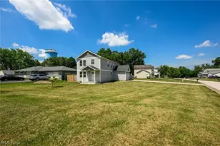 246 Columbine Ave, Akron, OH 44312 - Photo 5