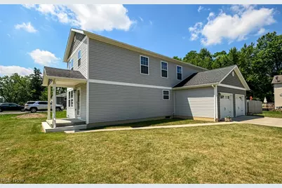 246 Columbine Avenue, Akron, OH 44312 - Photo 43