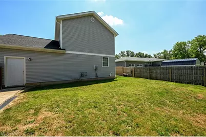 246 Columbine Avenue, Akron, OH 44312 - Photo 13