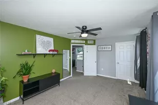 246 Columbine Ave, Akron, OH 44312 - Photo 17