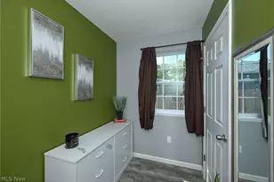 246 Columbine Ave, Akron, OH 44312 - Photo 13