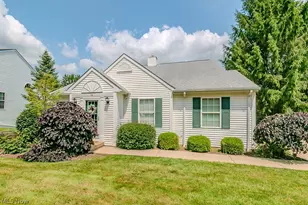 118 Kensington Ct, Aurora, OH 44202 - Photo 1