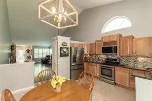 118 Kensington Ct, Aurora, OH 44202 - Photo 7